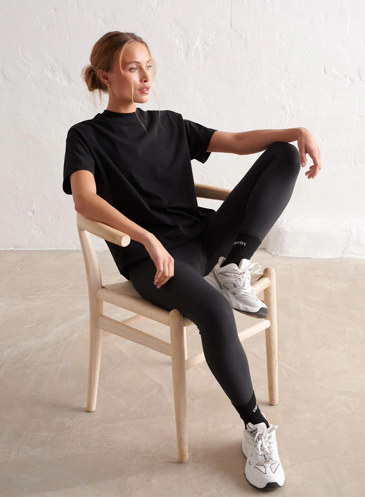 Black Boyfriend T-shirt - Image 6