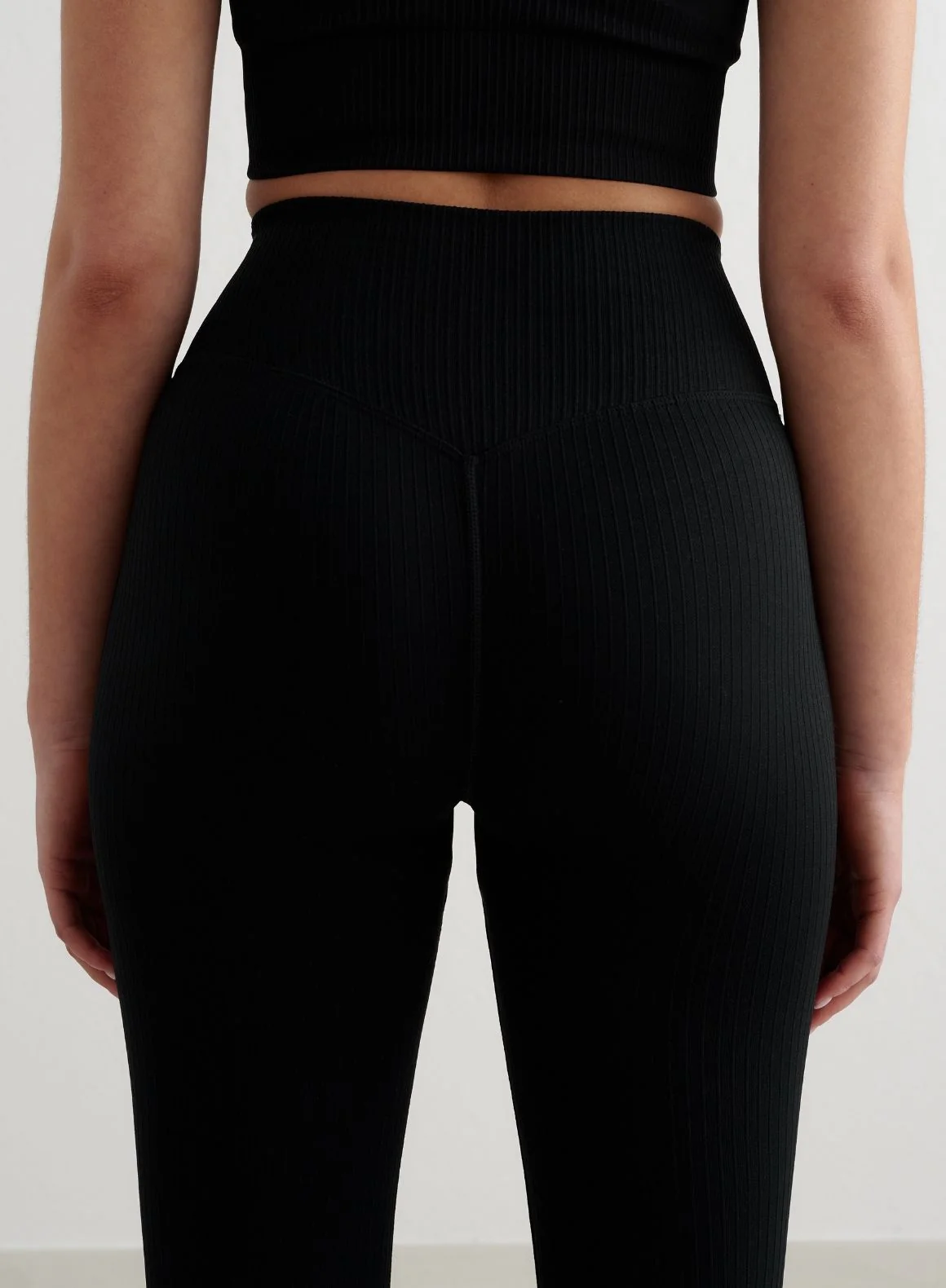 Black Ribbed Seamless Flare Tights - Image 12