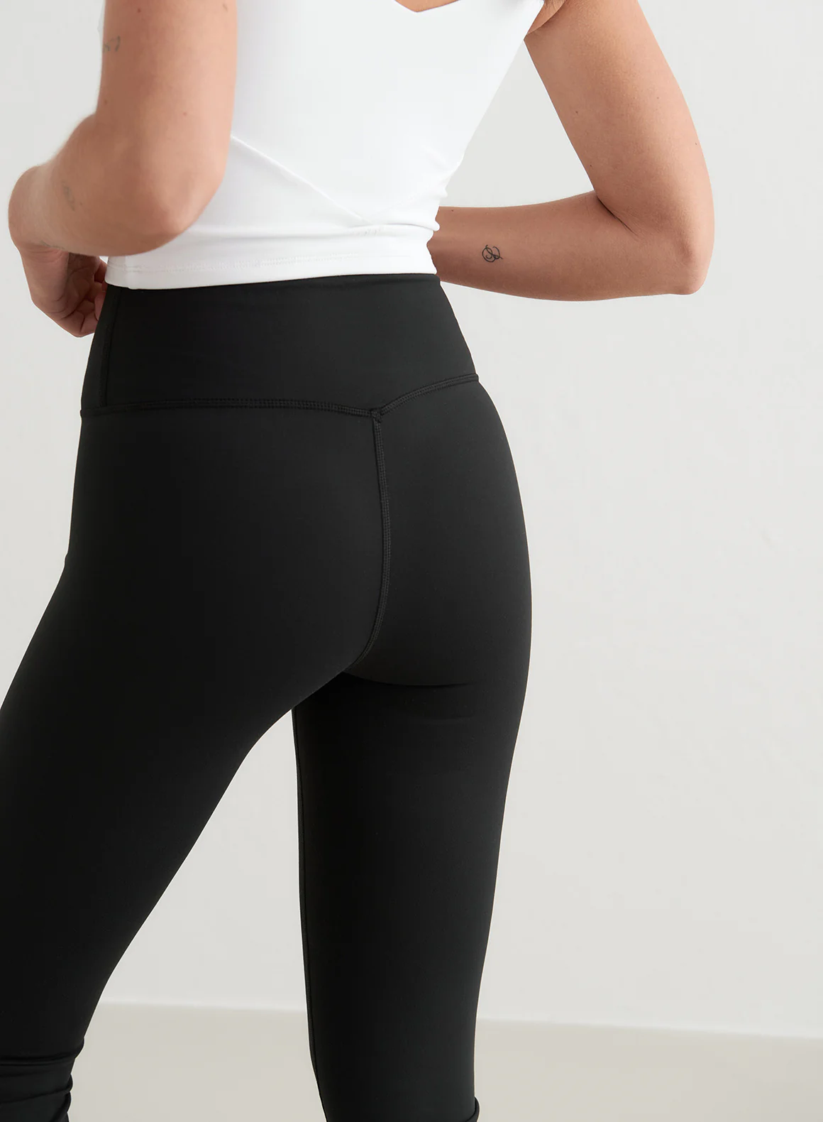 Black Sense Flare Tights - Image 103