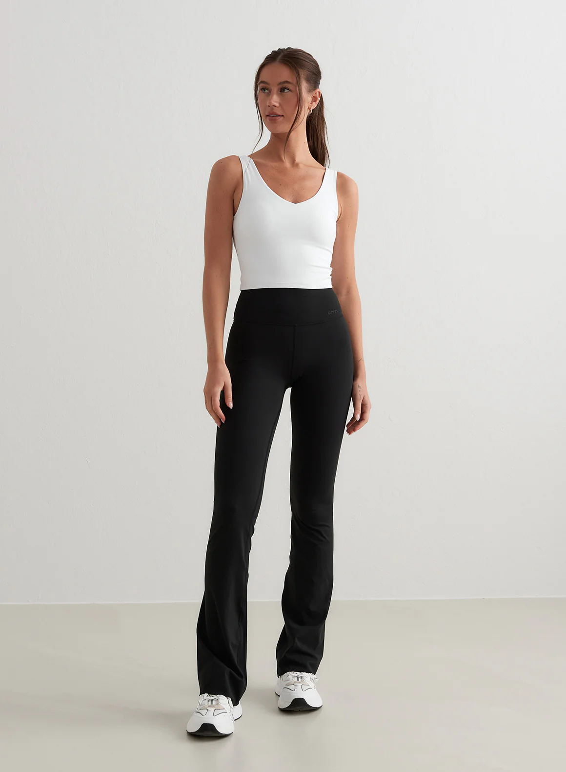 Black Sense Flare Tights - Image 95