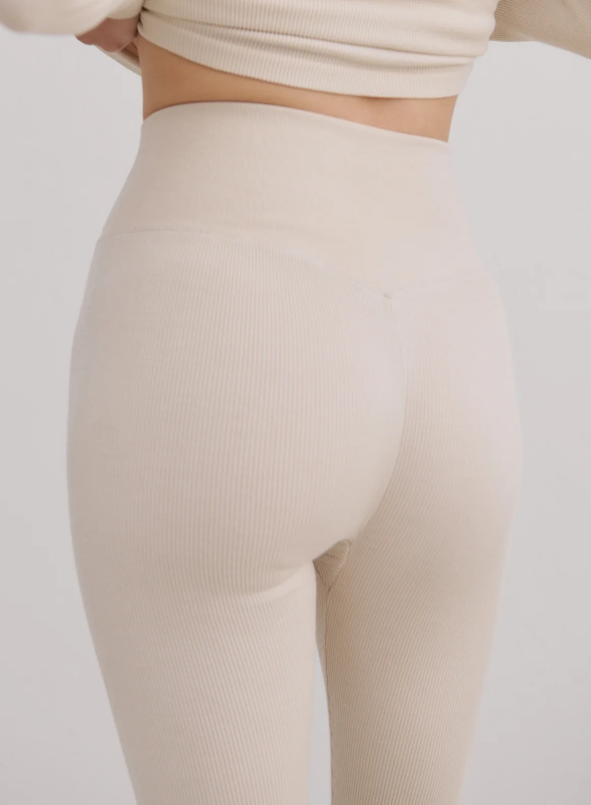 Café Au Lait Ribbed Wool Leggings - Image 5