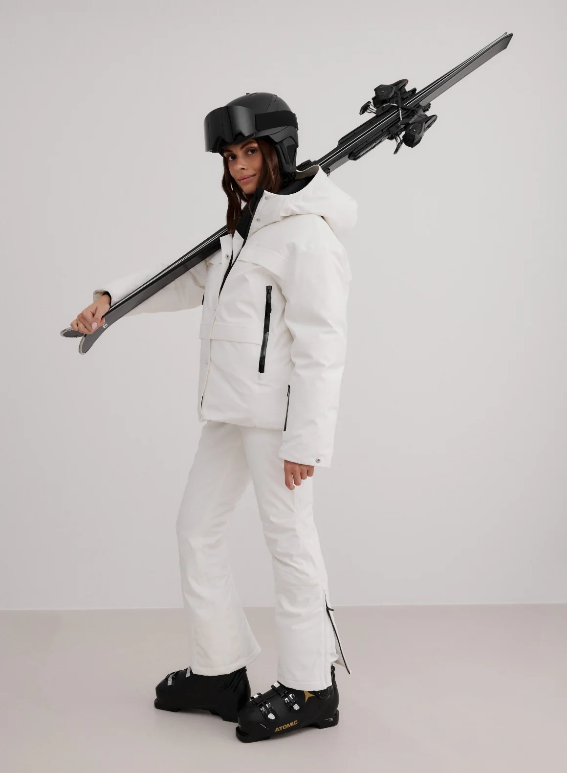 Off White Vermont Padded Bib Pants - Image 7