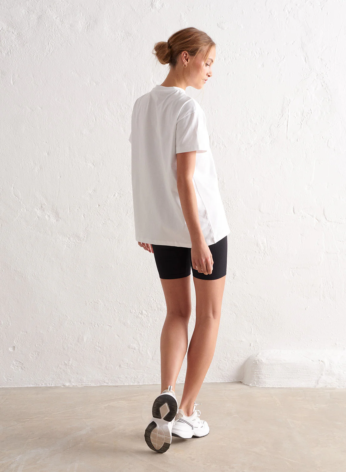 White Boyfriend T-shirt - Image 4